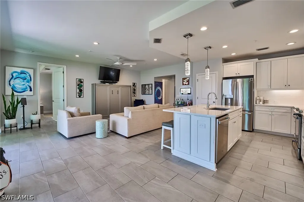 2664 Seychelles Circle Naples FL 34112
