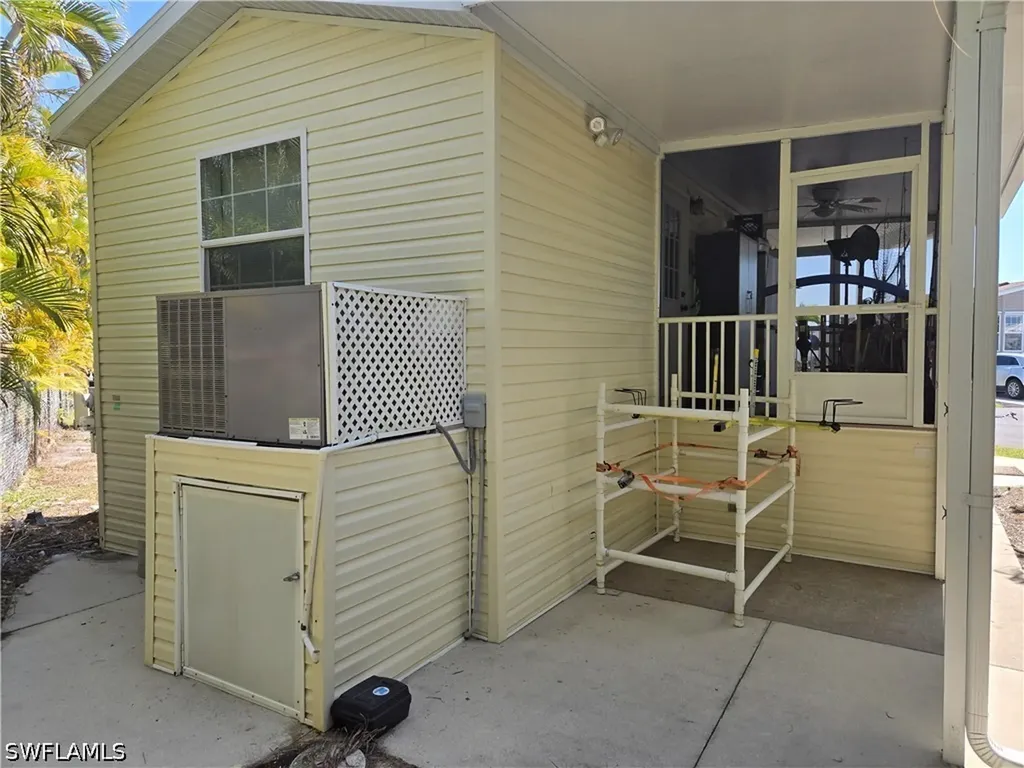 19681 Summerlin Road Fort Myers FL 33908