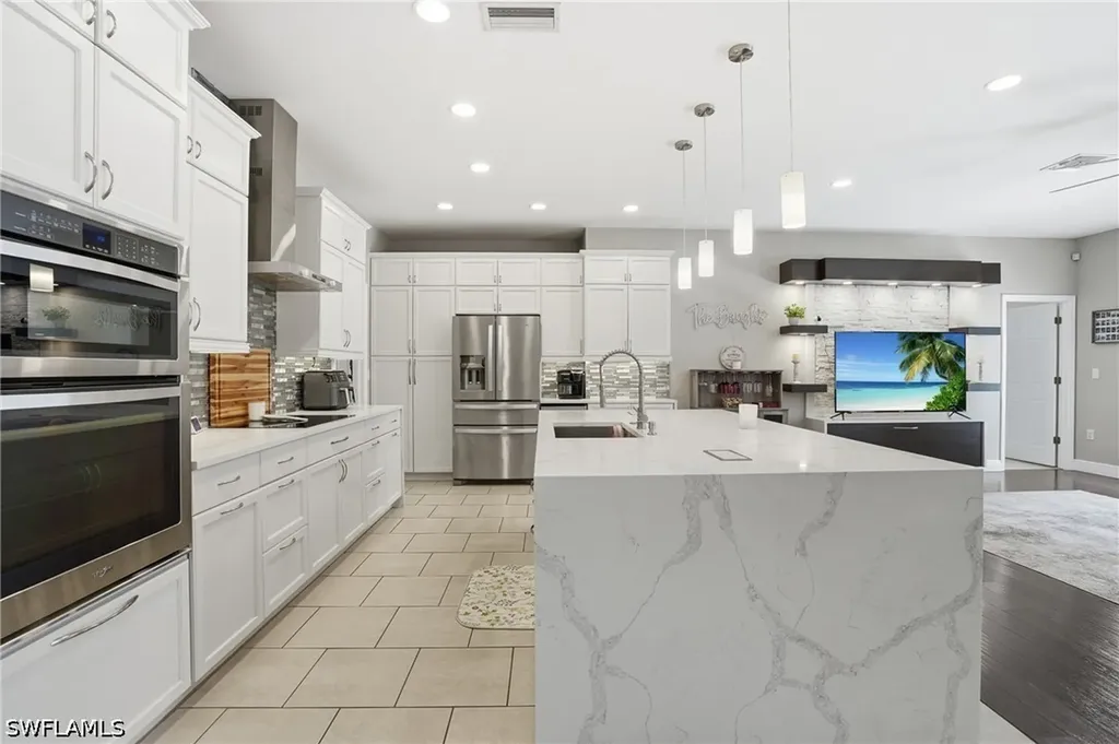 15080 Hawks Shadow Drive S Fort Myers FL 33905