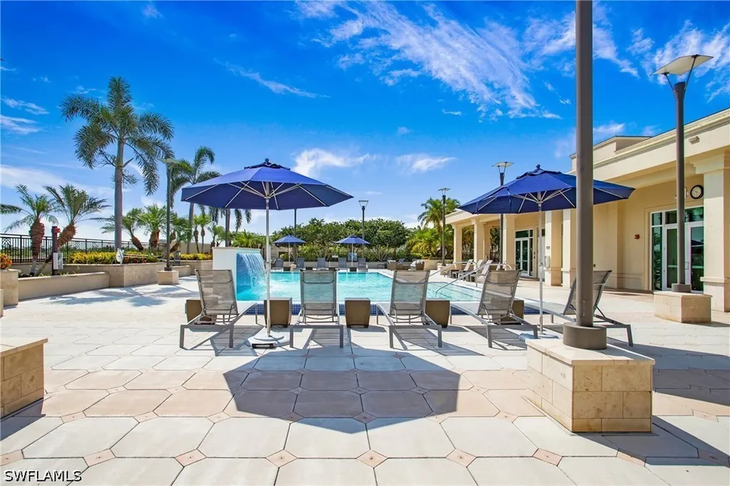 9123 Strada Place Naples FL 34108