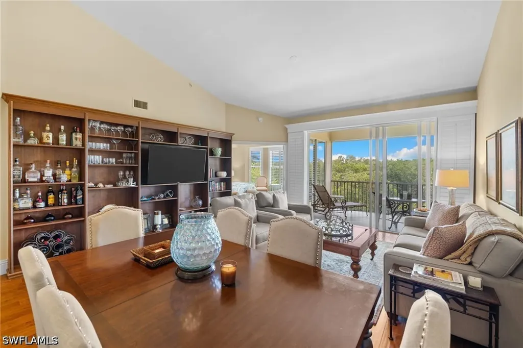 4650 Yacht Harbor Drive Naples FL 34112