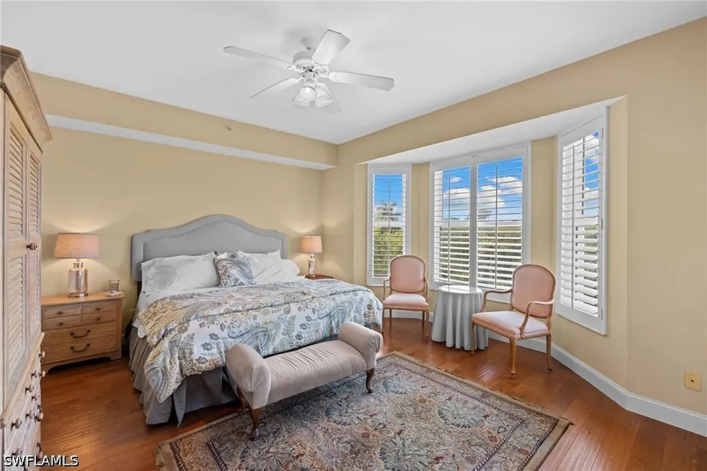 4650 Yacht Harbor Drive Naples FL 34112