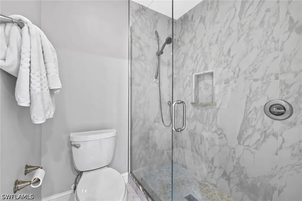 4650 Yacht Harbor Drive Naples FL 34112