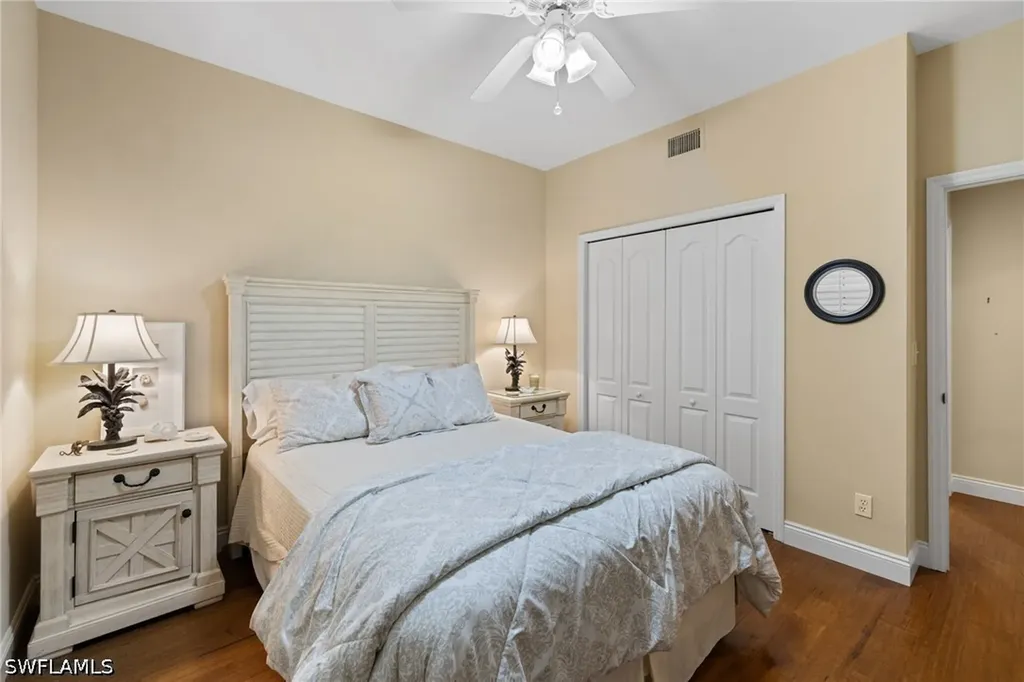 4650 Yacht Harbor Drive Naples FL 34112