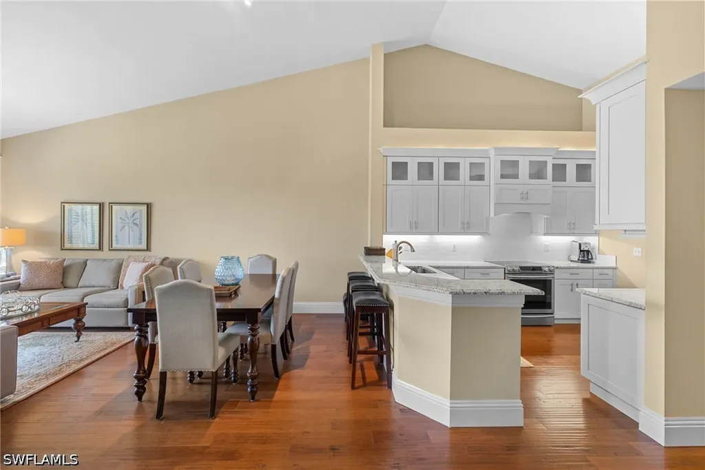 4650 Yacht Harbor Drive Naples FL 34112