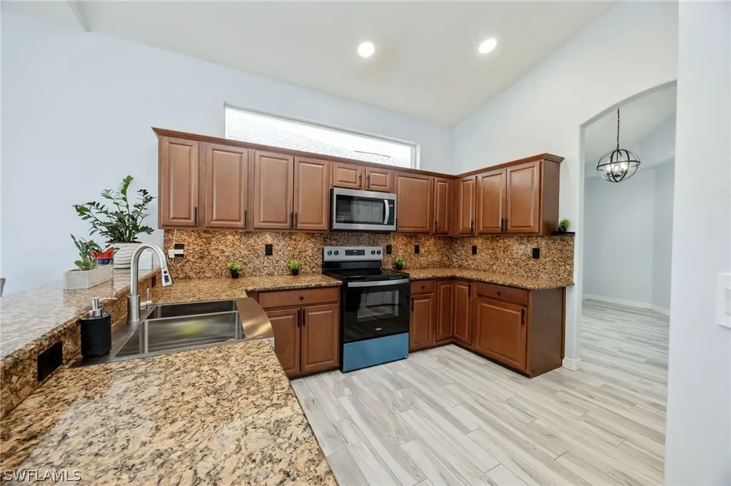 8700 Ibis Cove Circle Naples FL 34119