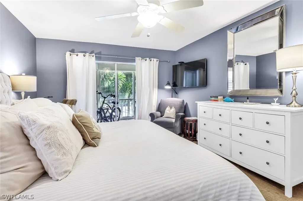 3200 Binnacle Drive Naples FL 34103