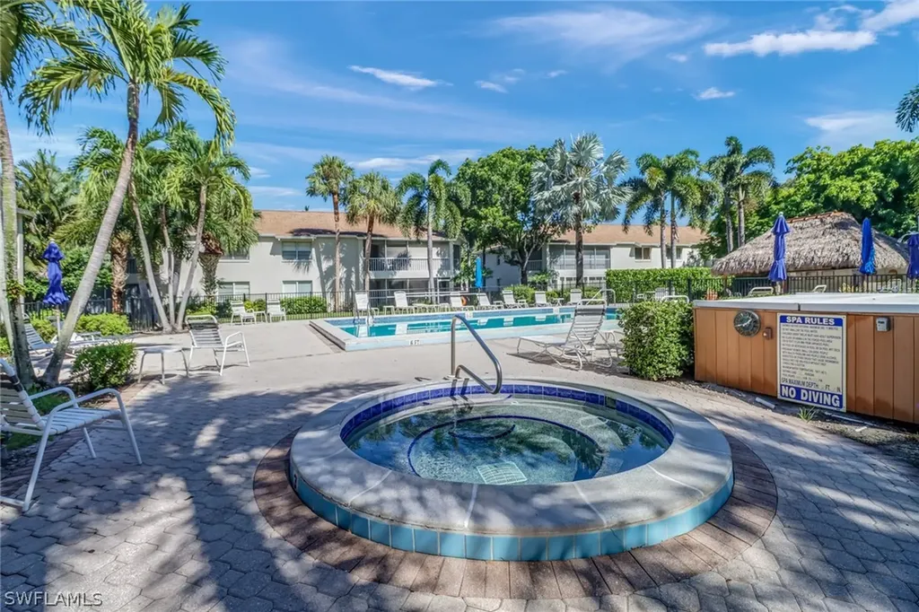 3200 Binnacle Drive Naples FL 34103
