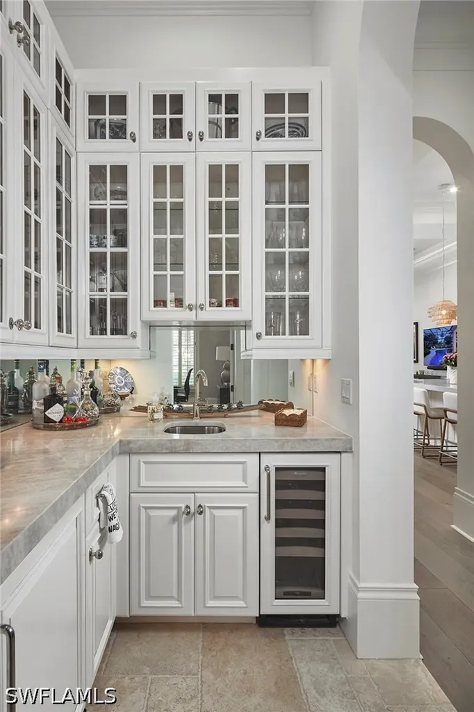2220 Miramonte Court Naples FL 34105