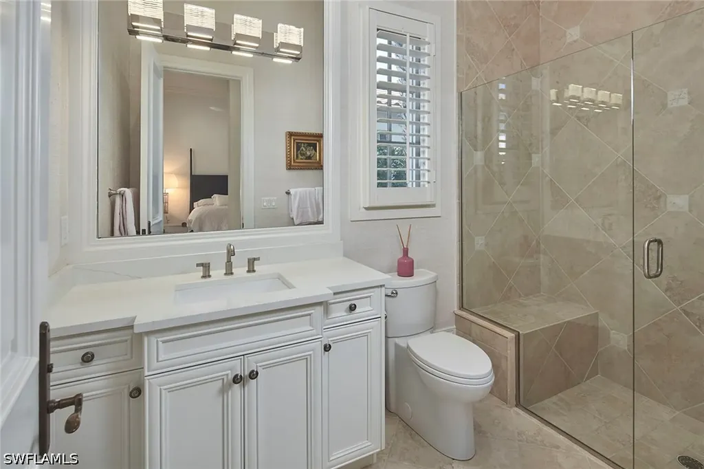 2220 Miramonte Court Naples FL 34105
