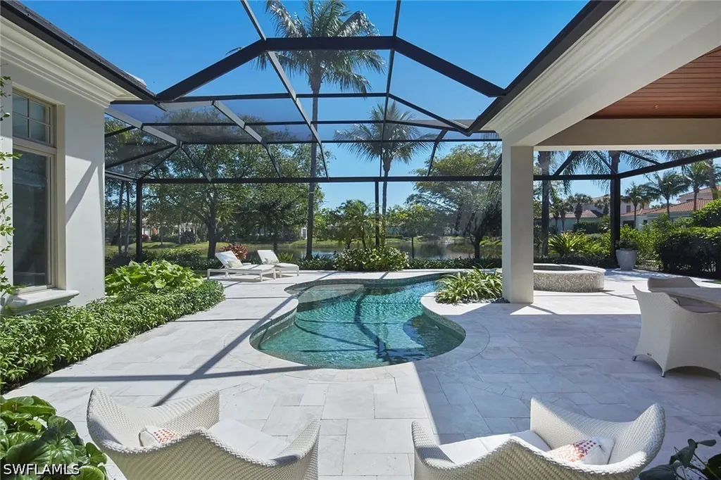 2220 Miramonte Court Naples FL 34105