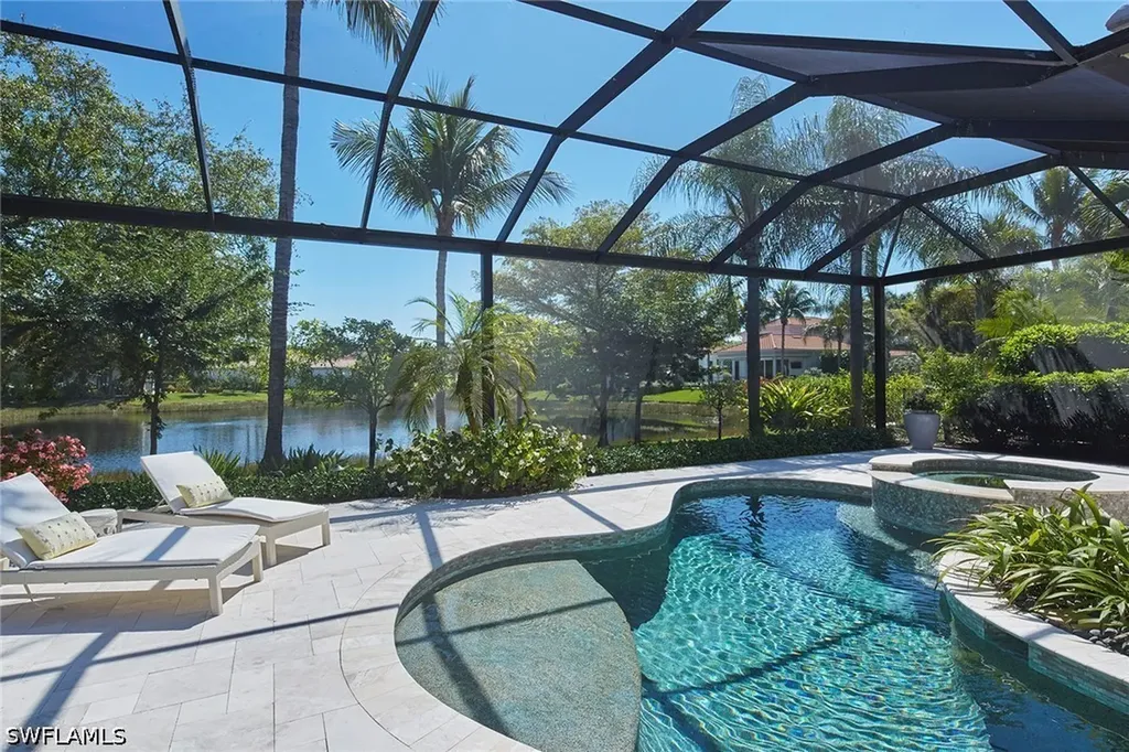 2220 Miramonte Court Naples FL 34105