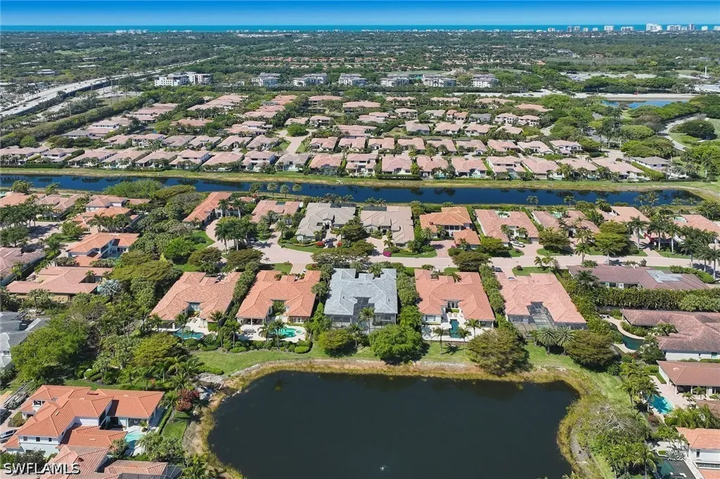 2220 Miramonte Court Naples FL 34105