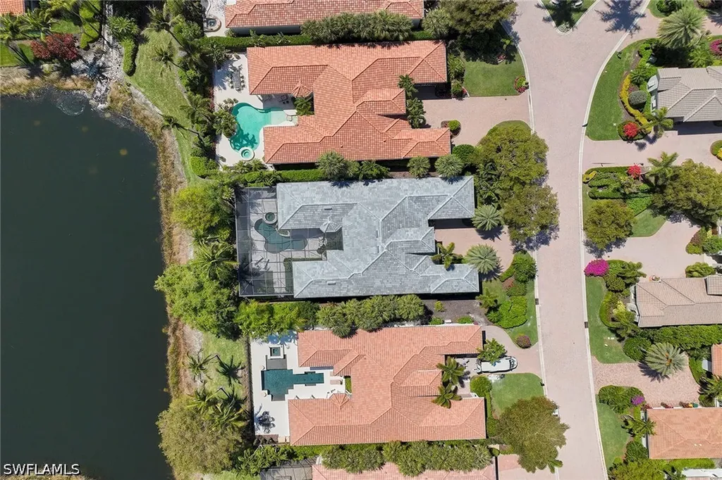 2220 Miramonte Court Naples FL 34105