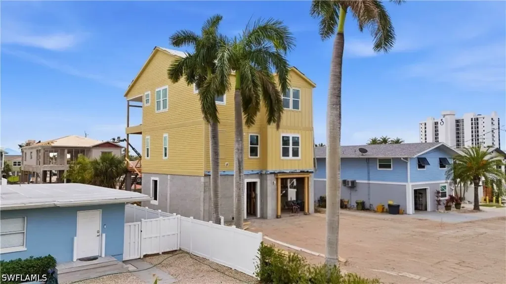 140 Bahia Viaduct Fort Myers Beach FL 33931