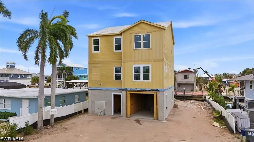 140 Bahia Viaduct Fort Myers Beach FL 33931