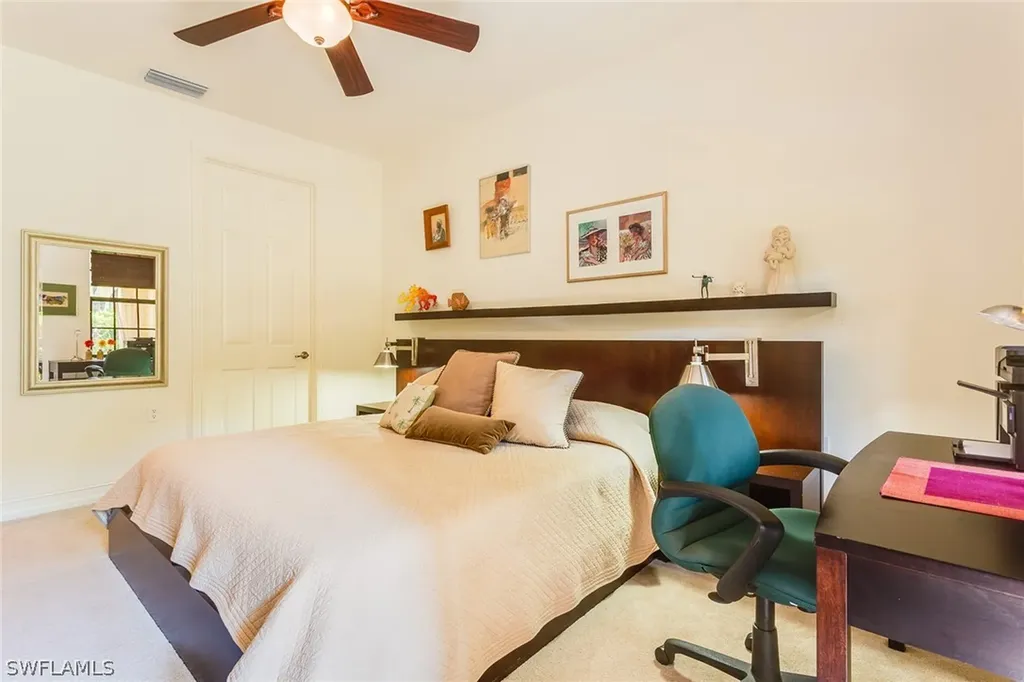 9088 Chula Vista Street Naples FL 34113