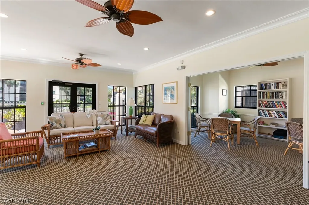 6500 Valen Way Naples FL 34108