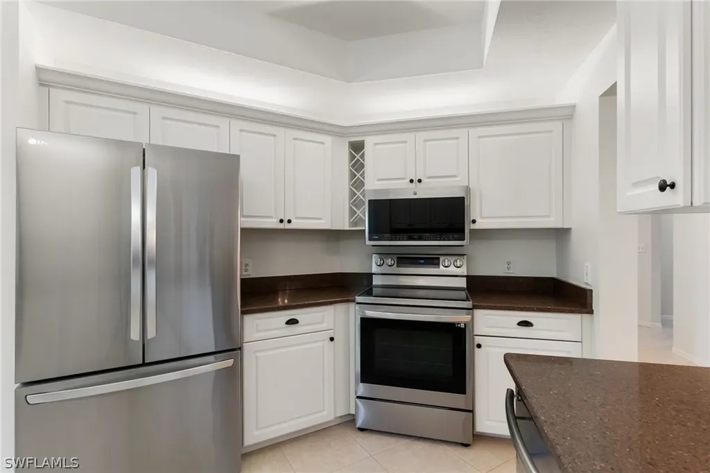 6500 Valen Way Naples FL 34108