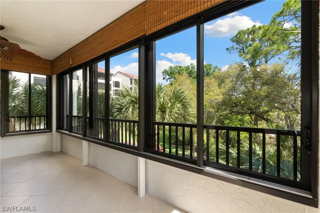 6500 Valen Way Naples FL 34108