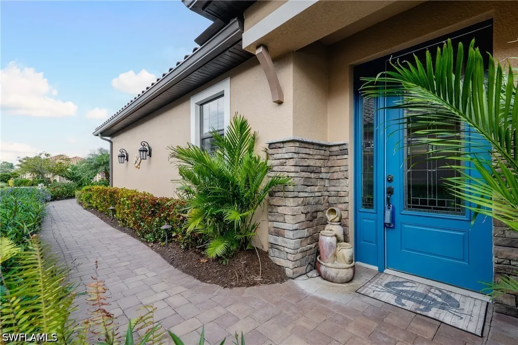 8438 Volaro Way Naples FL 34114