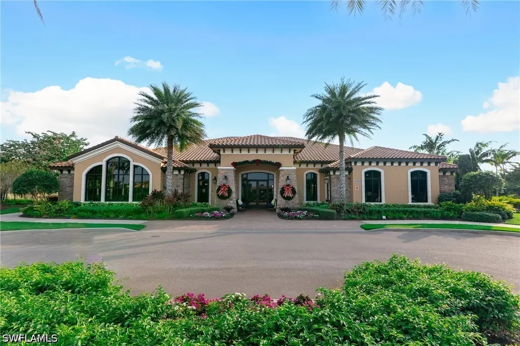 8438 Volaro Way Naples FL 34114