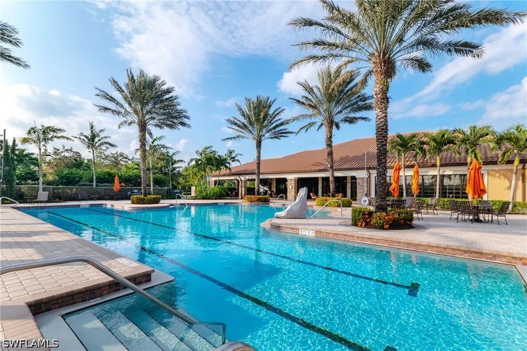 8438 Volaro Way Naples FL 34114