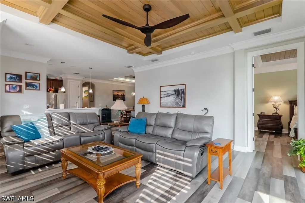 8438 Volaro Way Naples FL 34114