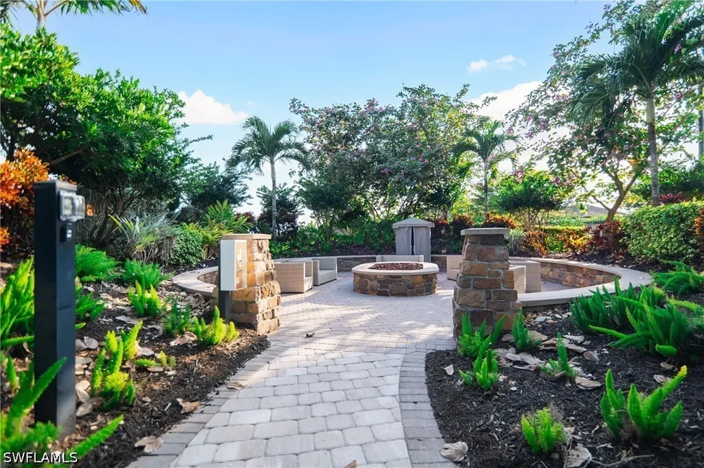 8438 Volaro Way Naples FL 34114