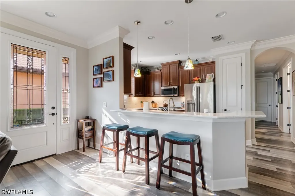 8438 Volaro Way Naples FL 34114