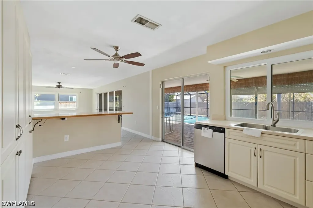 2366 Woodland Terrace Fort Myers FL 33907