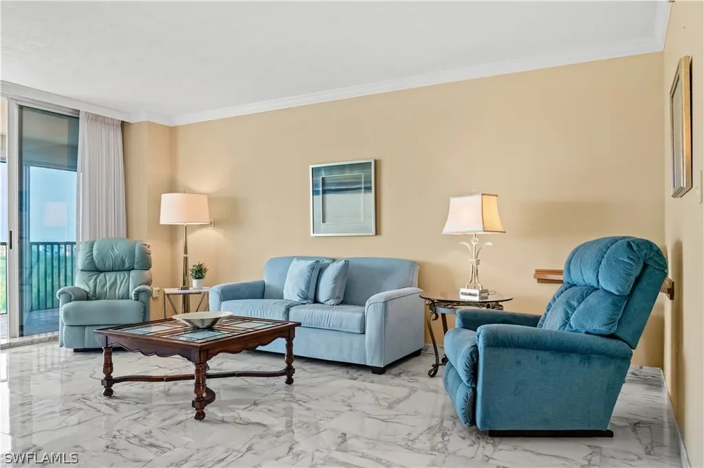 7515 Pelican Bay Boulevard Naples FL 34108