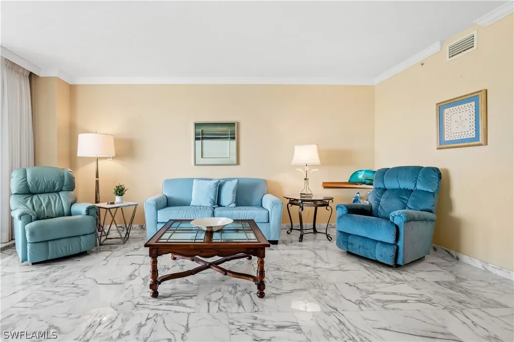 7515 Pelican Bay Boulevard Naples FL 34108