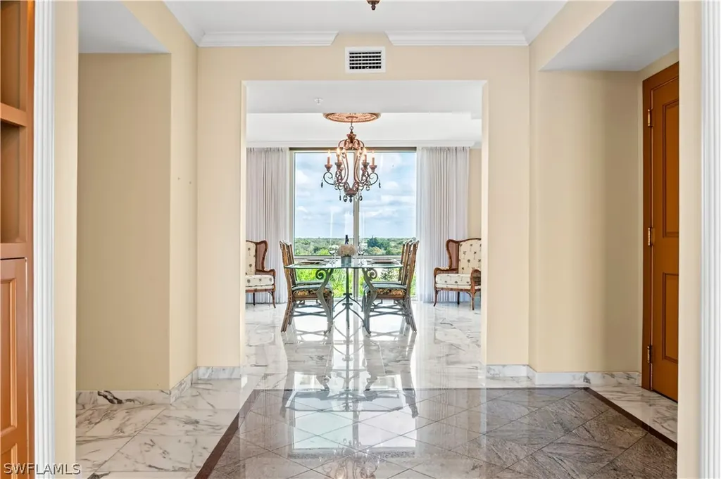 7515 Pelican Bay Boulevard Naples FL 34108