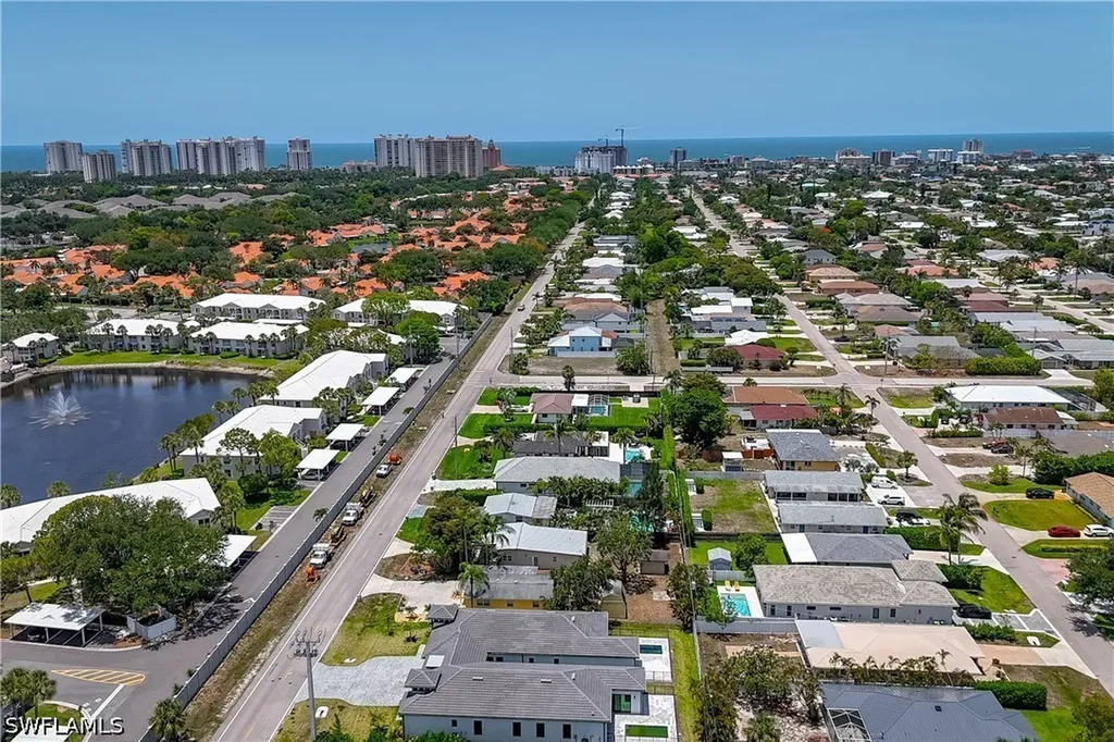 837 91st Avenue N Naples FL 34108