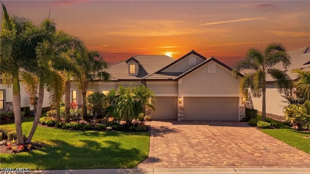 8876 Spotted Towhee Drive Naples FL 34120