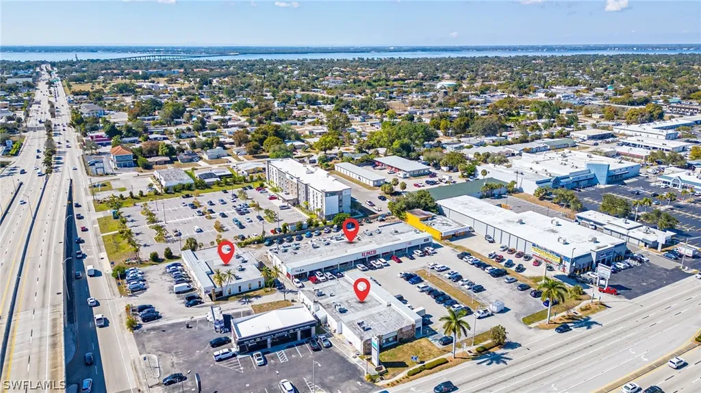 4434-4458 Cleveland Avenue Fort Myers FL 33901