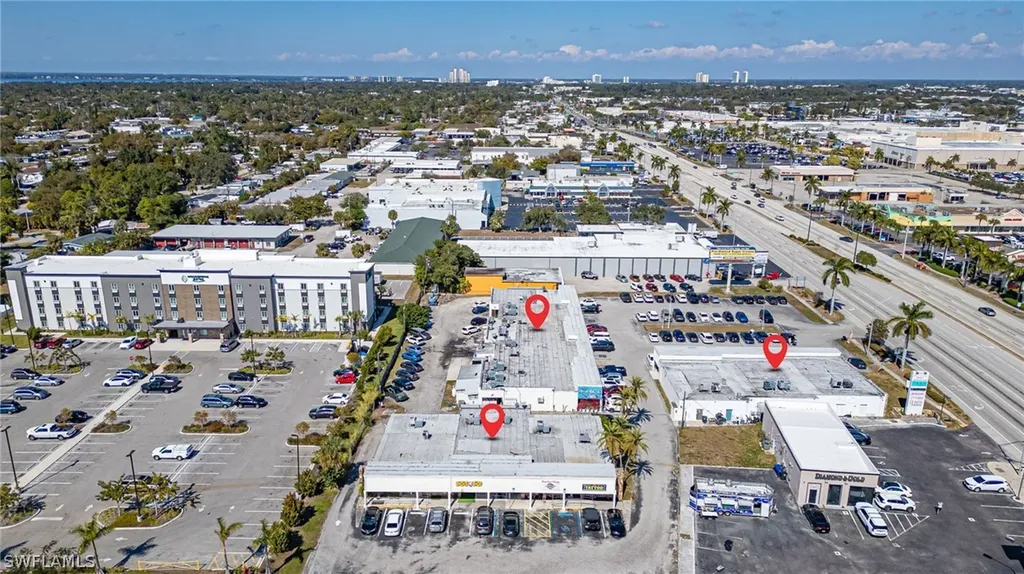 4434-4458 Cleveland Avenue Fort Myers FL 33901