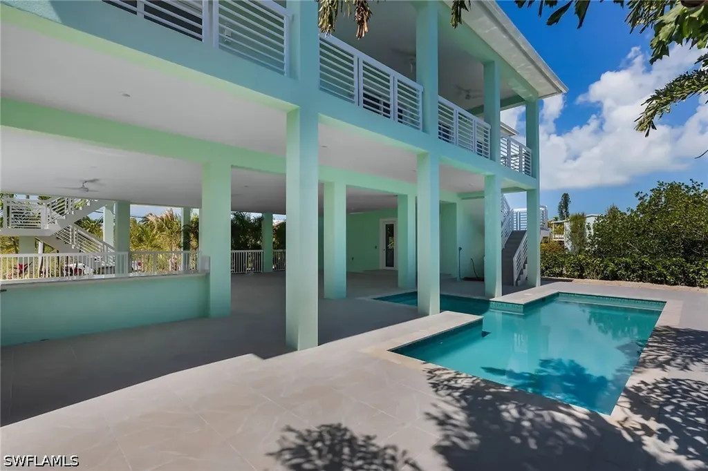 518 Avenida Primiceria Marathon FL 33050