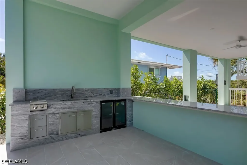 518 Avenida Primiceria Marathon FL 33050