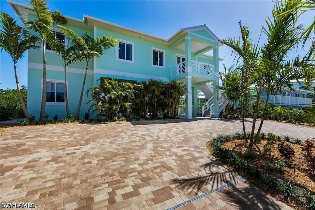 518 Avenida Primiceria Marathon FL 33050