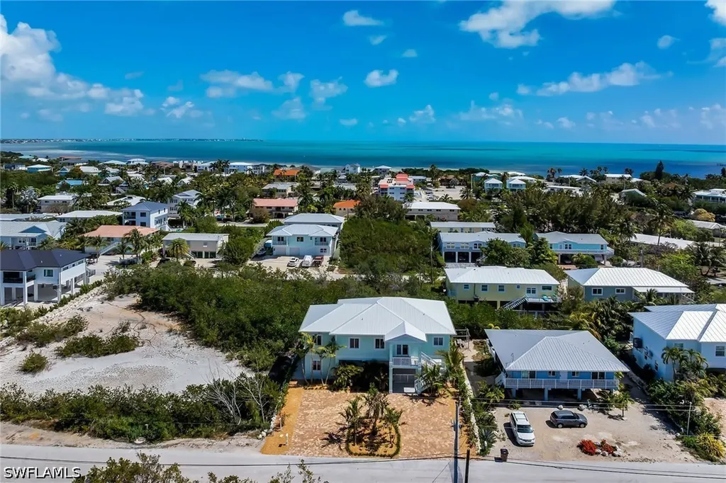 518 Avenida Primiceria Marathon FL 33050