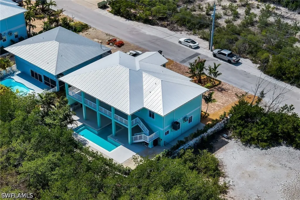 518 Avenida Primiceria Marathon FL 33050