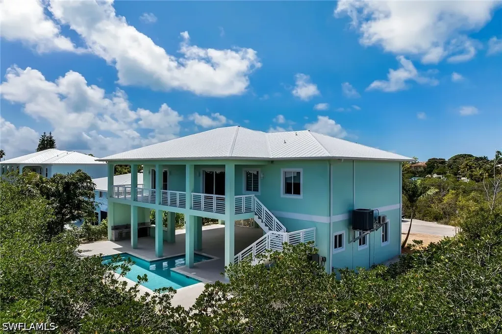 518 Avenida Primiceria Marathon FL 33050