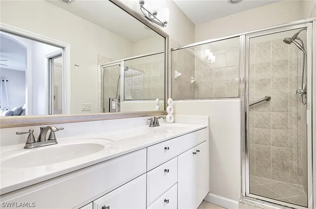 3035 Horizon Lane Naples FL 34109