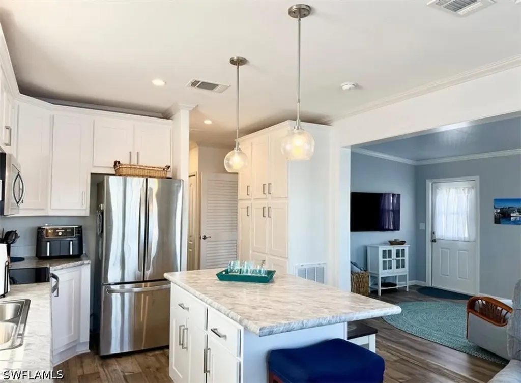 524 Cheetah Drive Naples FL 34114