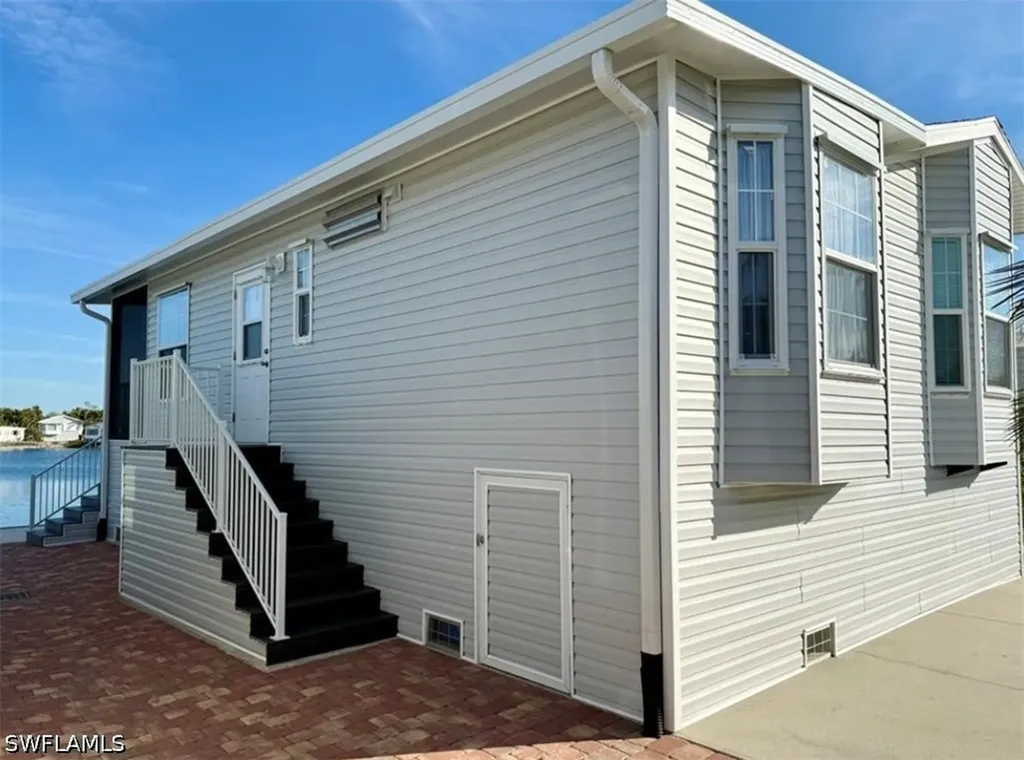 524 Cheetah Drive Naples FL 34114