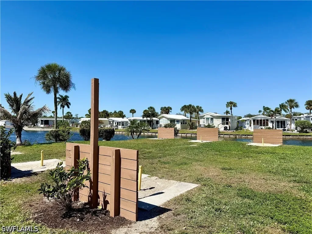 524 Cheetah Drive Naples FL 34114