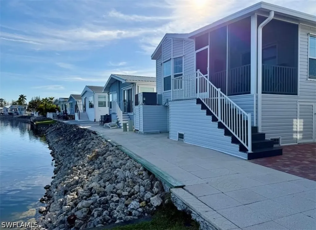 524 Cheetah Drive Naples FL 34114