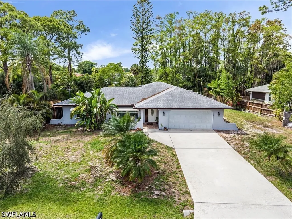 19208 Murcott Drive E Fort Myers FL 33967